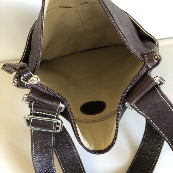 ROOTS CANADA VENETIAN VILLAGE LARGE CROSSBODY - Picture 5 of 8